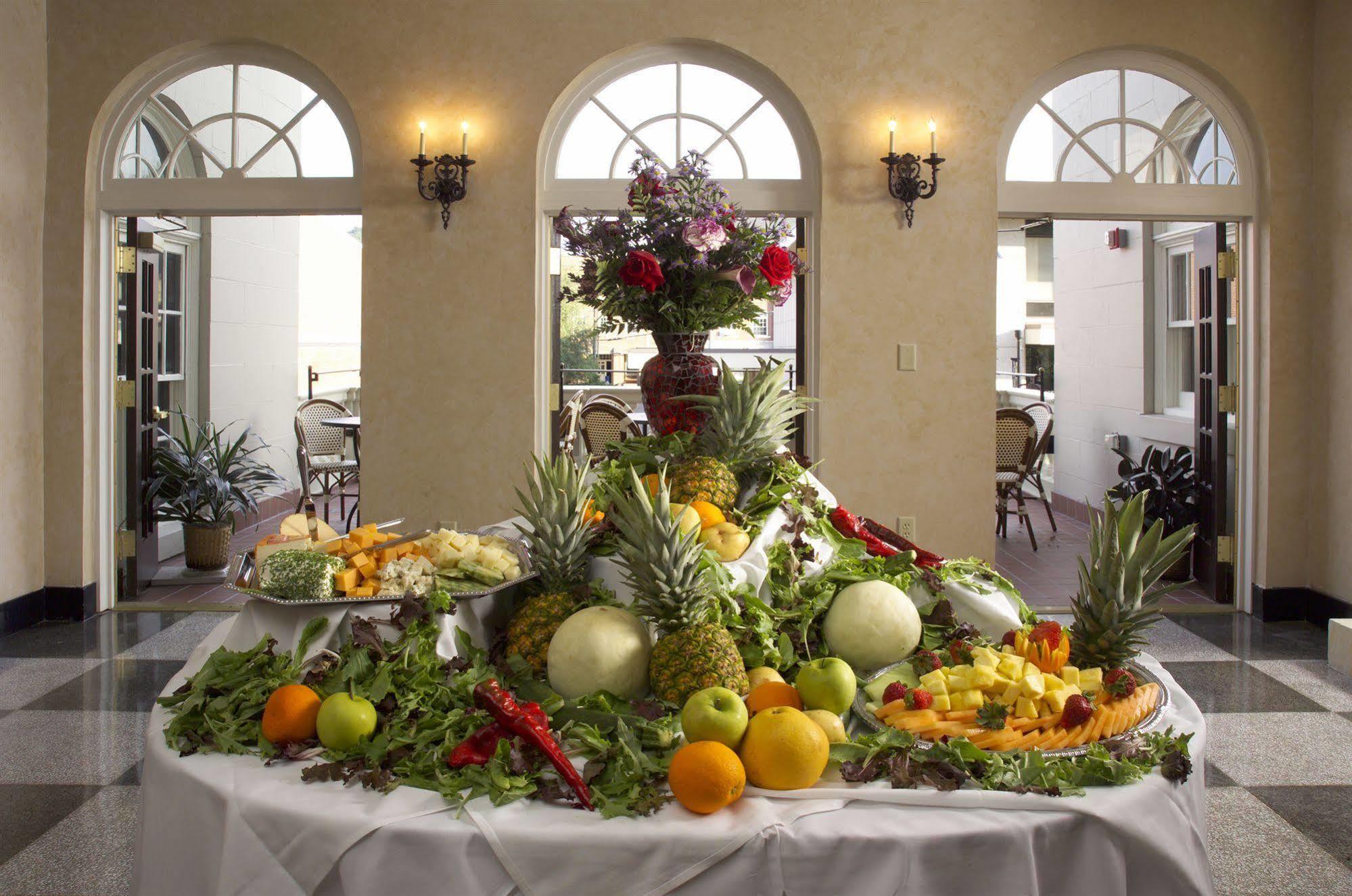 General Francis Marion Hotel Restaurace fotografie